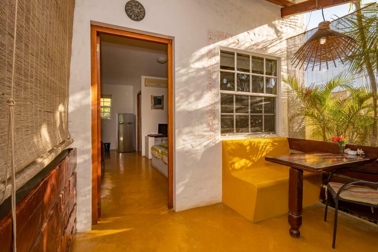 The Dive Hut - Boutique Apartments 克拉伦代克 外观 照片